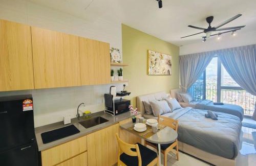 Bukit Indah Apartment | Sky Trees dual-key studio 15-06 3pax, Bukit Indah, Aeon, Legoland, Netflix