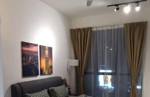 Bukit Indah Apartment | Sky Trees Netflix and Facilities at Bukit Indah
