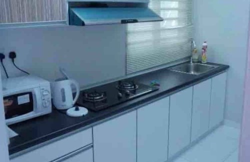 Bayan Baru Apartment | Sky Vacation Home near Spice Penang