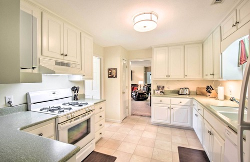 Sky Valley House | Sky Valley Retreat w/Resort Amenities & Views!