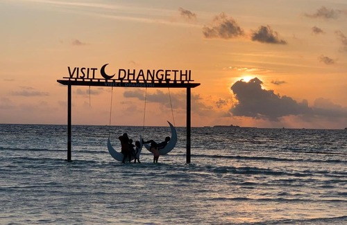 Dhangethi Hotel | Sky View by Relax Tours