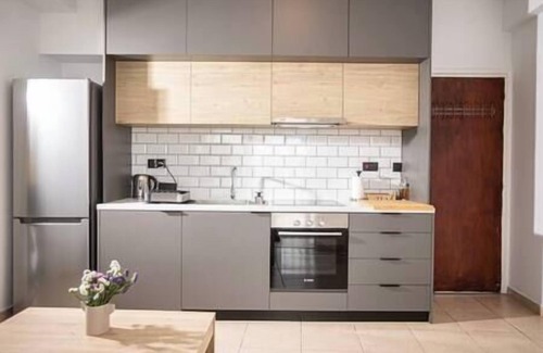 Trypiotis Apartment | Sky-view Hideaway w/free parking spot
