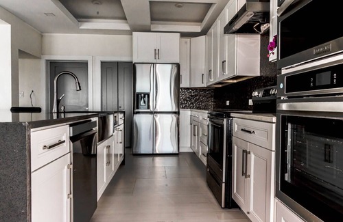 Nazareth Villa | Sky View Villa -Center w/Pickleball Court