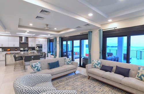 Nazareth Villa | Sky View Villa -Center w/Pickleball Court