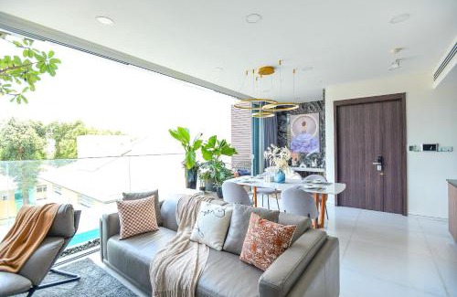 District 3 Apartment | Sky Villas With Private Pool In Center