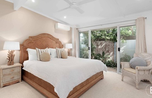 Noosaville House | Skye - Noosaville (Brown & Co)