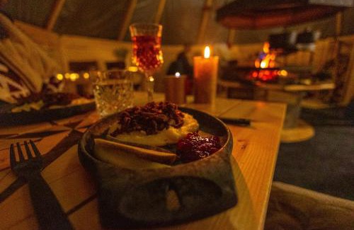Sonka Resort | Skyfire Village Igloos