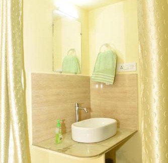 Elappara House | Skylark Homestay Panchalimedu