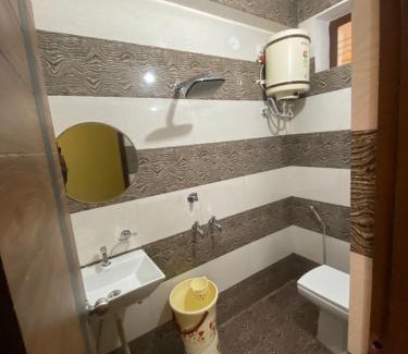 Dehradun House | Skylight homestay