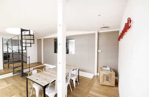 Trastevere House | Skylight Penthouse with Terrace - Rome City Centre