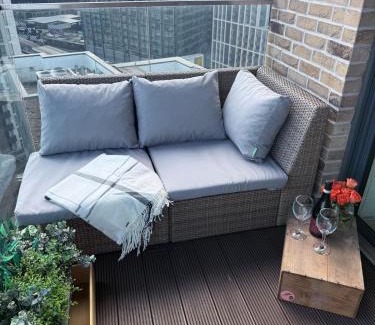 Fairfield Apartment | Skyline Apartment