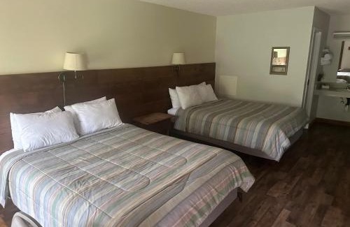 Ghent Hotel | Skyline Lodge