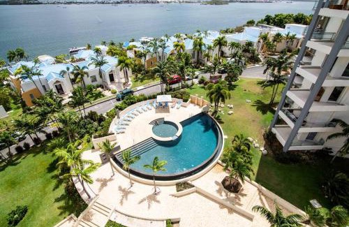Maho Apartment | Skyline Luxury 5 Star Condo