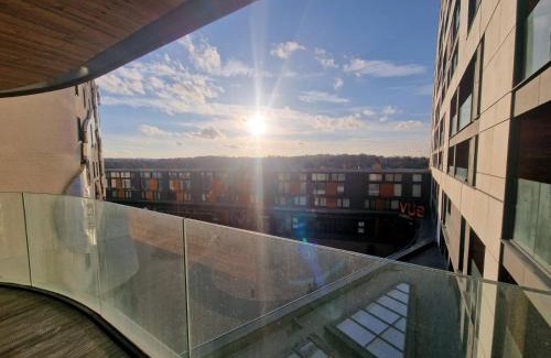London Borough of Bromley Apartment | Skyline Luxury Retreat Bromley