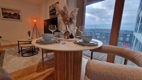 London Borough of Bromley Apartment | Skyline Luxury Retreat Bromley