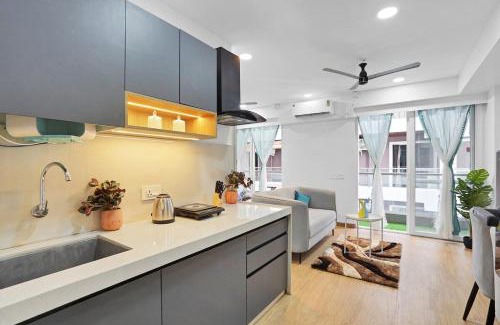 Viman Nagar Apartment | Skyline Retreat, Peaceful Escape