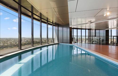 Brisbane Central Business District Apartment | Skyline Serenity Retreat 2 KingbedsApt FreeParking