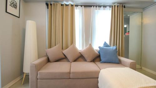 South Triangle Apartment | Skyline View Cylos Place Victoria Sports Tower