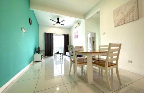 Bandar Puchong Jaya Apartment | Skypod Puchong 7pax Nearby IOI Mall