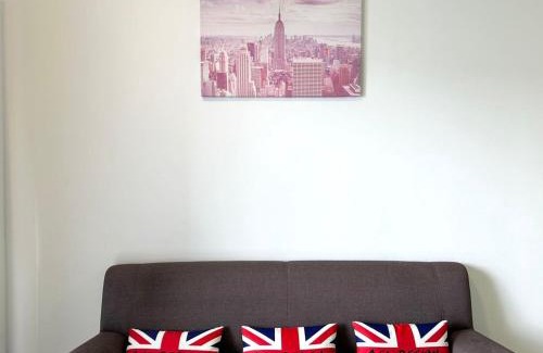 Bandar Puchong Jaya Apartment | Skypod Puchong 7pax Nearby IOI Mall