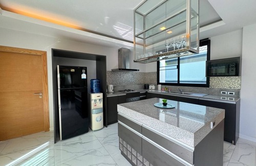 Rawai Villa | Skypool Villa - 2 bedroom Villa