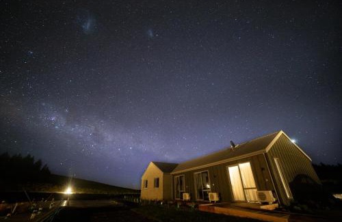 Lake Tekapo House | Skyrim Lodge