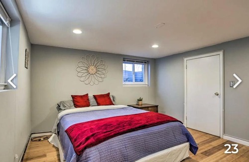 West Orange House | Skyview Cottage