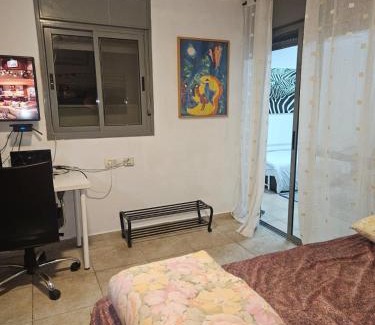Tel Aviv Apartment | Skyview Retreat Romantic Retreat Views 360 Rooftop