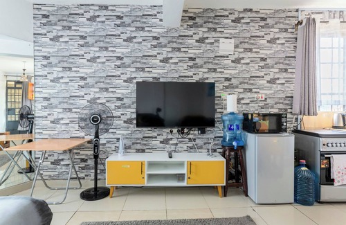 Ngara West Apartment | SkyView Top Studio