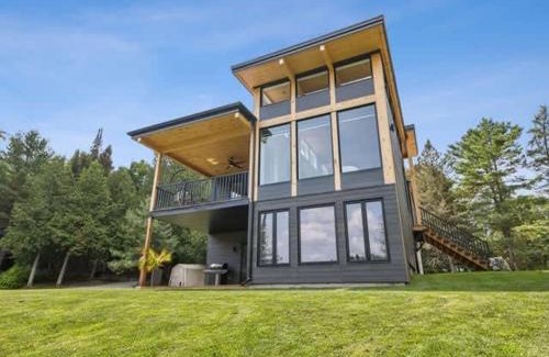 Blue Sea Ski Chalet | Skyville