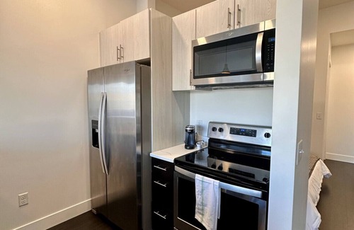 Milwaukee Apartment | Skywalk to Fiserv Studio Apt with Rooftop, Gym, and Parking