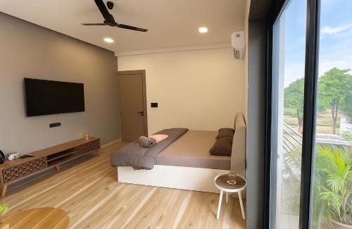 Gomti Nagar House | Skywood Villa Rooms