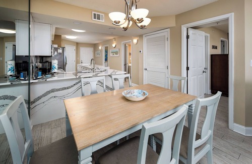 Fort Walton Beach Condo | SL 103: Shell Seekers Retreat - Unwind in this Gorgeous Oceanfront Condo!