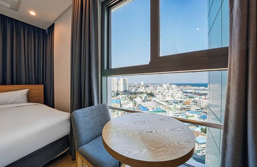 Jumunjin-eup Hotel | SL Hotel Gangneung