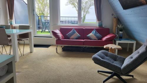 Stavoren Apartment | Slapen aan het IJsselmeer - with SEAVIEW and SUNSET