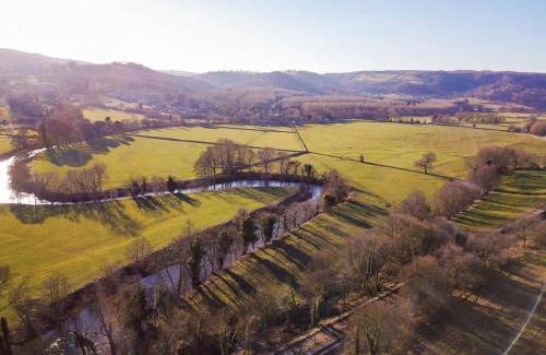 Two Dales Bed & Breakfast | Slayleigh B&B, Matlock