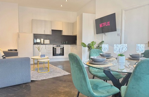 Hoxton House | Sleek 1 Bedroom flat in Shoreditch, Old Street