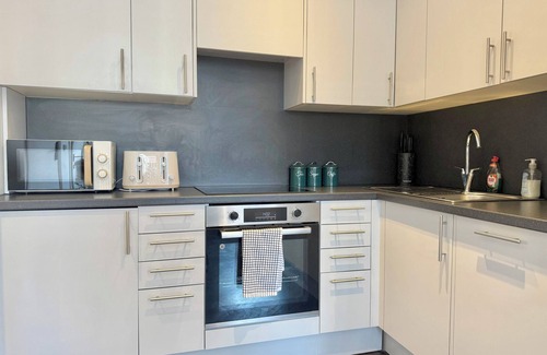 Hoxton House | Sleek 1 Bedroom flat in Shoreditch, Old Street