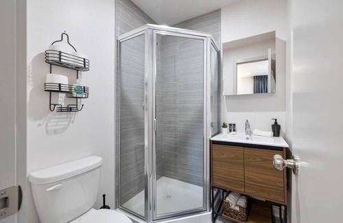 Middletown Apartment | Sleek and Stylish Apartment in Vibrant Middletown