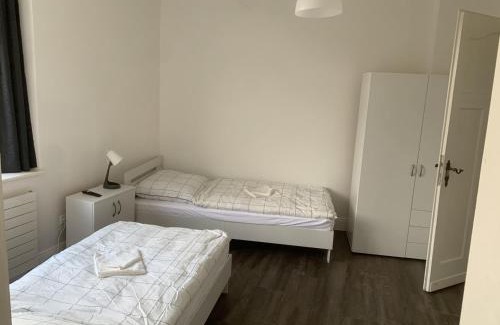 Troisdorf Apartment | Sleek Apartment in Troisdorf