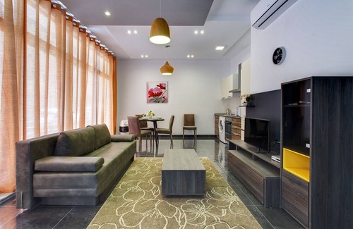 Sliema Apartment | Sleek Apt Prime Location, Sliema