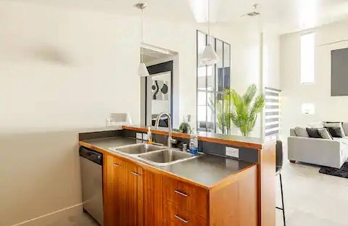 Sunset Condo | Sleek Monochrome Haven! 2BR 2 BA