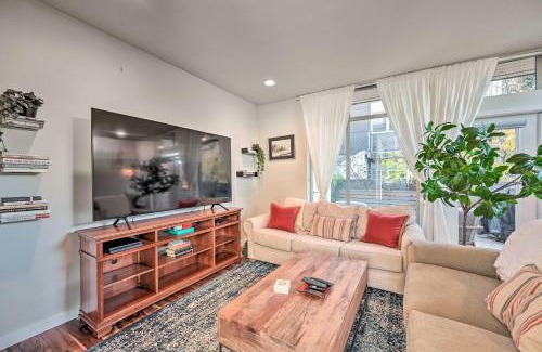 North Queen Anne House | Sleek Seattle Home with Rooftop Patio and Views!