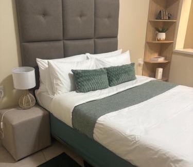 Windhoek Apartment | Sleek Stay in Hochlandpark
