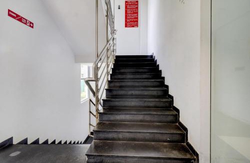 Yelahanka Hotel | Sleek Townhouse Galexia Hotel and Resorts