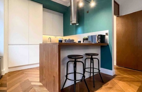Manchester City Centre Apartment | Sleek & Trendy 1BR Gem in the Heart of the City