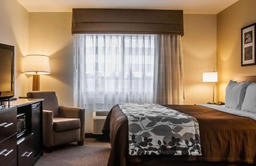Bismarck Hotel | Sleep Inn & Suites Bismarck I-94