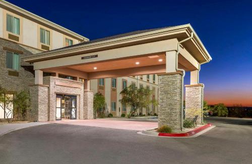 Carlsbad Hotel | Sleep Inn & Suites Carlsbad Caverns Area