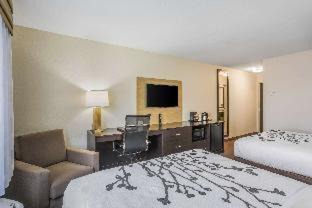 Hannibal Hotel | Sleep Inn & Suites Hannibal West
