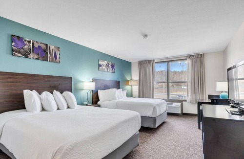 Proctor Hotel | Sleep Inn & Suites near Spirit Mountain